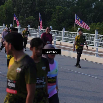 Runner Photo 7119043