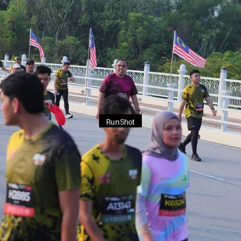 Runner Photo 7119047