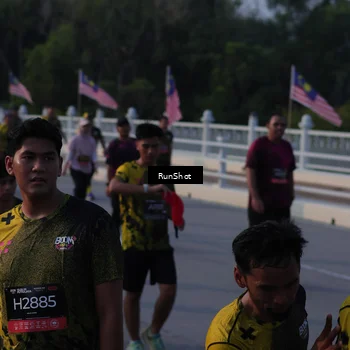 Runner Photo 7119052