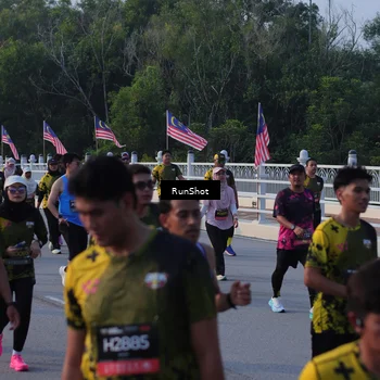 Runner Photo 7119068