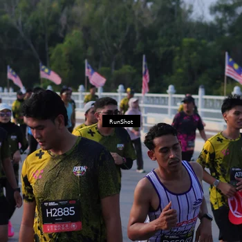Runner Photo 7119071