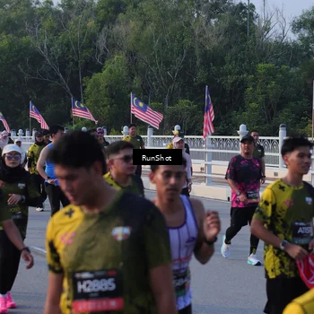 Runner Photo 7119074