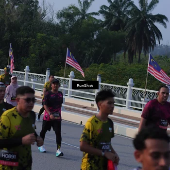 Runner Photo 7119078