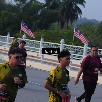 Runner Photo 7119082