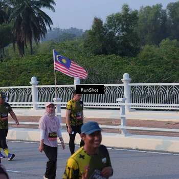 Runner Photo 7119103