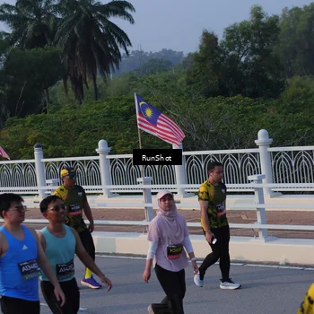 Runner Photo 7119108