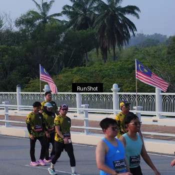 Runner Photo 7119116