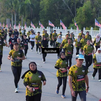 Runner Photo 7119136