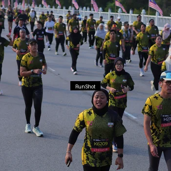 Runner Photo 7119144