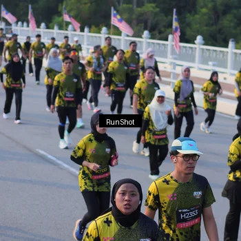 Runner Photo 7119151