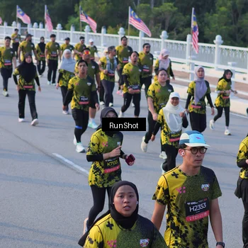 Runner Photo 7119153