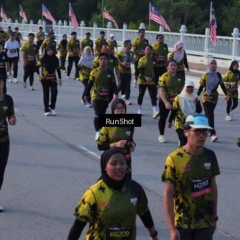 Runner Photo 7119158