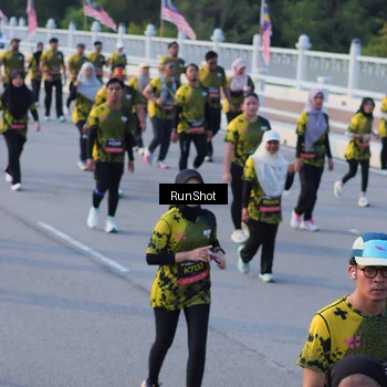 Runner Photo 7119160