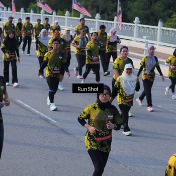 Runner Photo 7119164