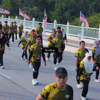 Runner Photo 7119185