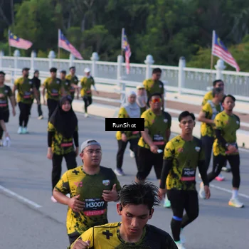 Runner Photo 7119193
