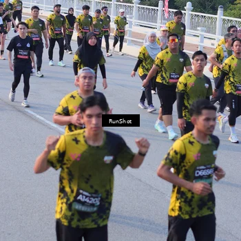 Runner Photo 7119194