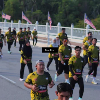 Runner Photo 7119197