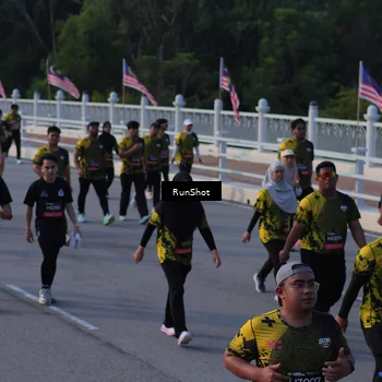 Runner Photo 7119203
