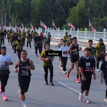Runner Photo 7119225
