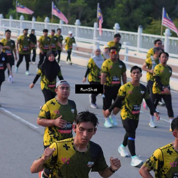 Runner Photo 7119229