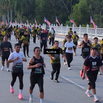 Runner Photo 7119230