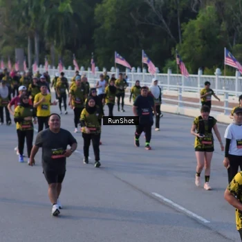 Runner Photo 7119252