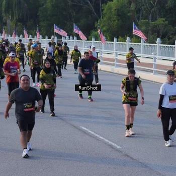 Runner Photo 7119258
