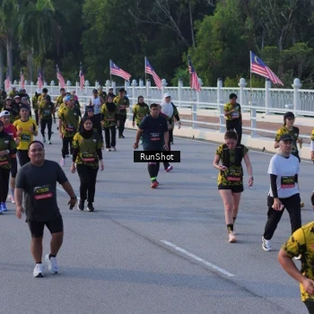 Runner Photo 7119261