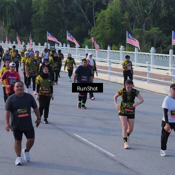 Runner Photo 7119263