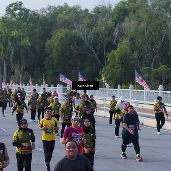 Runner Photo 7119278
