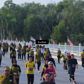 Runner Photo 7119281