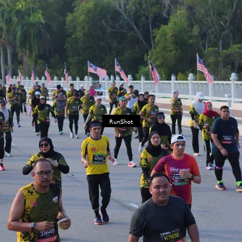 Runner Photo 7119287