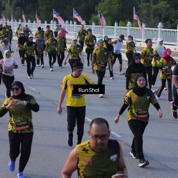 Runner Photo 7119304