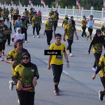 Runner Photo 7119318