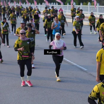 Runner Photo 7119333