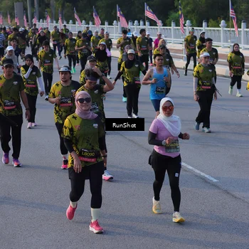 Runner Photo 7119339