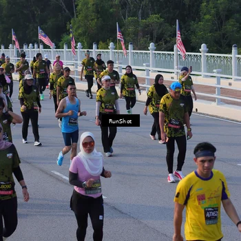 Runner Photo 7119345
