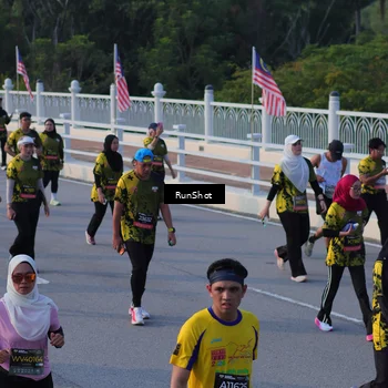 Runner Photo 7119352
