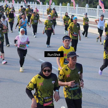 Runner Photo 7119356