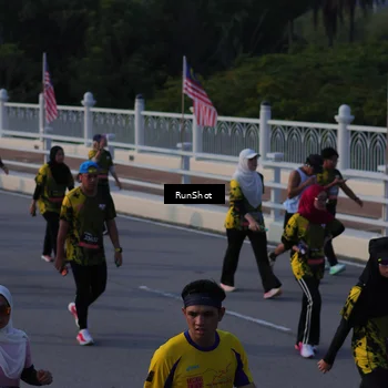 Runner Photo 7119357