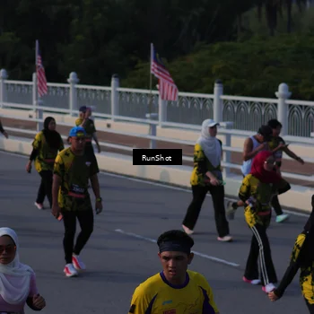 Runner Photo 7119358