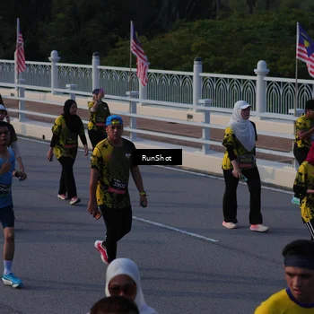 Runner Photo 7119367