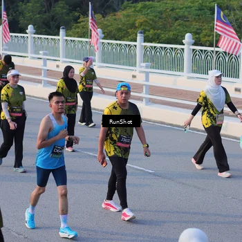 Runner Photo 7119375