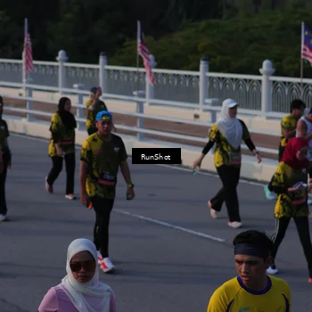 Runner Photo 7119376