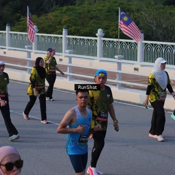 Runner Photo 7119386