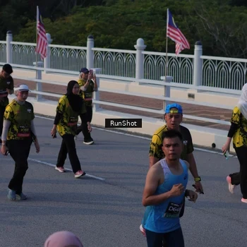 Runner Photo 7119388
