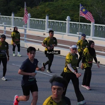 Runner Photo 7119408