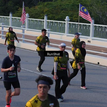 Runner Photo 7119410