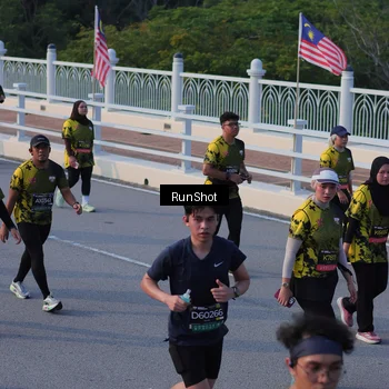 Runner Photo 7119414
